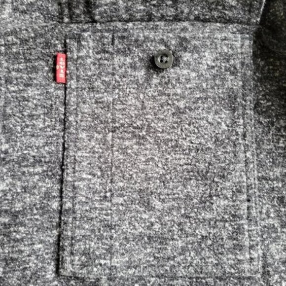 Levi's Commuter Shirt - Medium - Picture 14 of 14